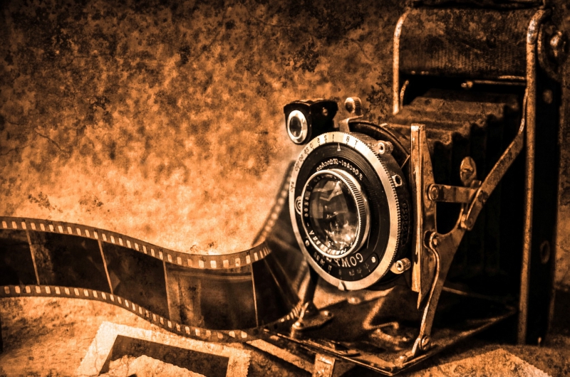 photographe-CHATEAUNEUF D ENTRAUNES-min_light-wood-night-camera-photography-vintage-1245236-pxhere.com